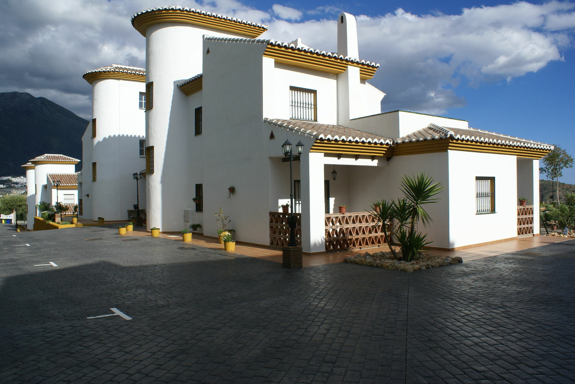 Alcaucín Castillo De Zalia Conjunto Rural מראה חיצוני תמונה