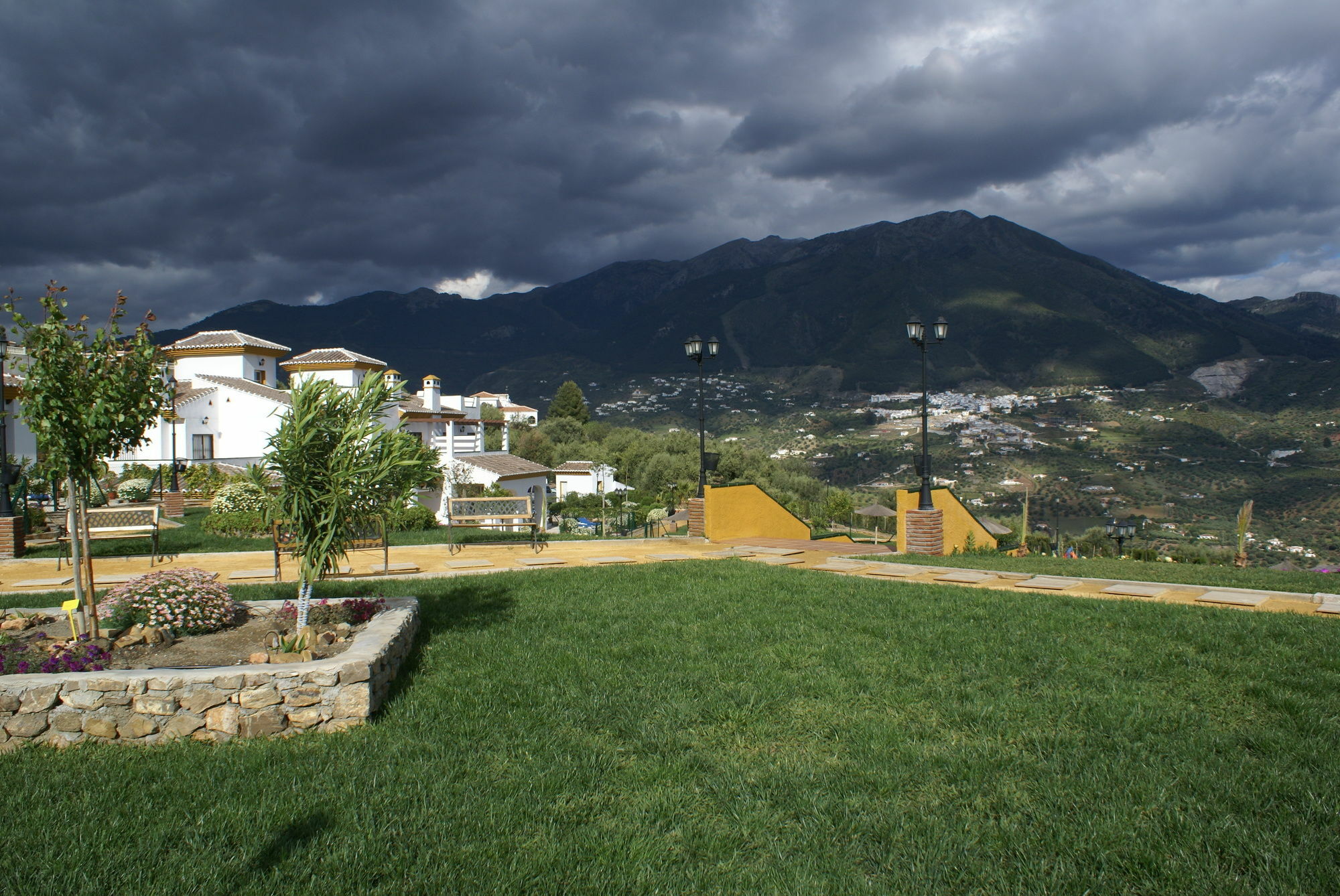 Alcaucín Castillo De Zalia Conjunto Rural מראה חיצוני תמונה